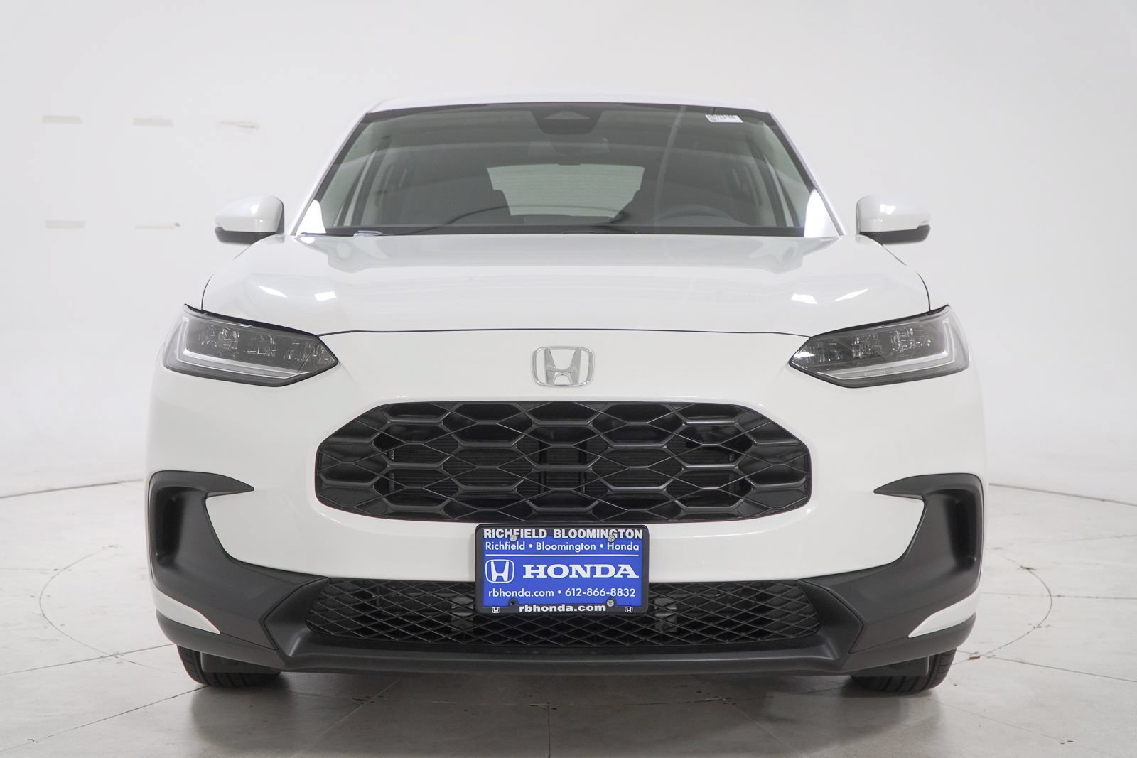 New 2027 Honda HR-V LX image 2