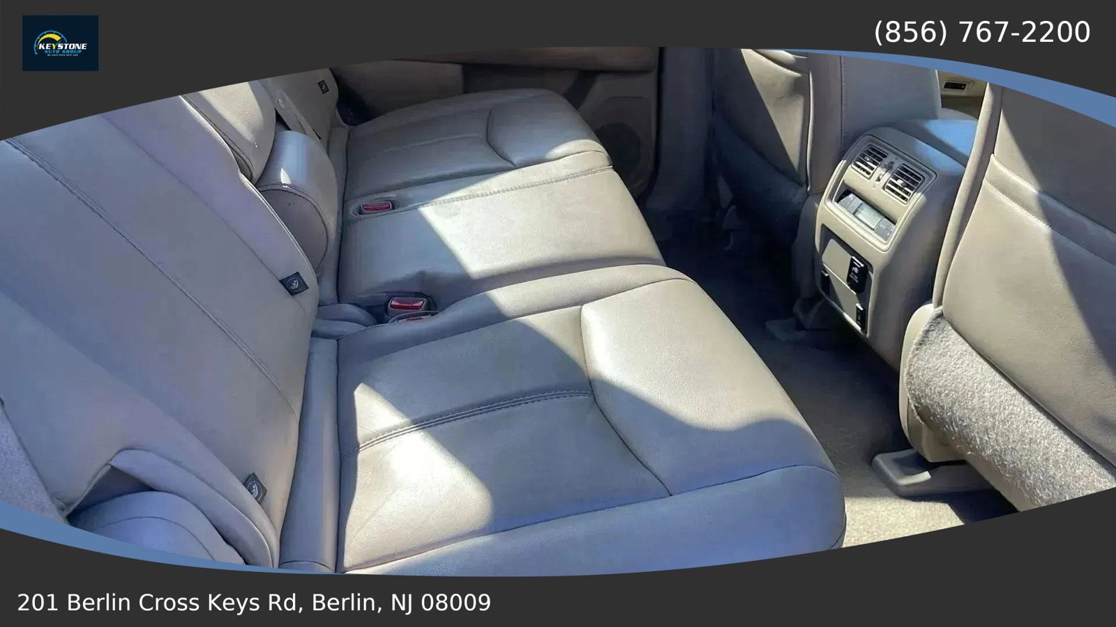 Used 2015 Nissan Pathfinder SL w/ SL Premium Package image 22