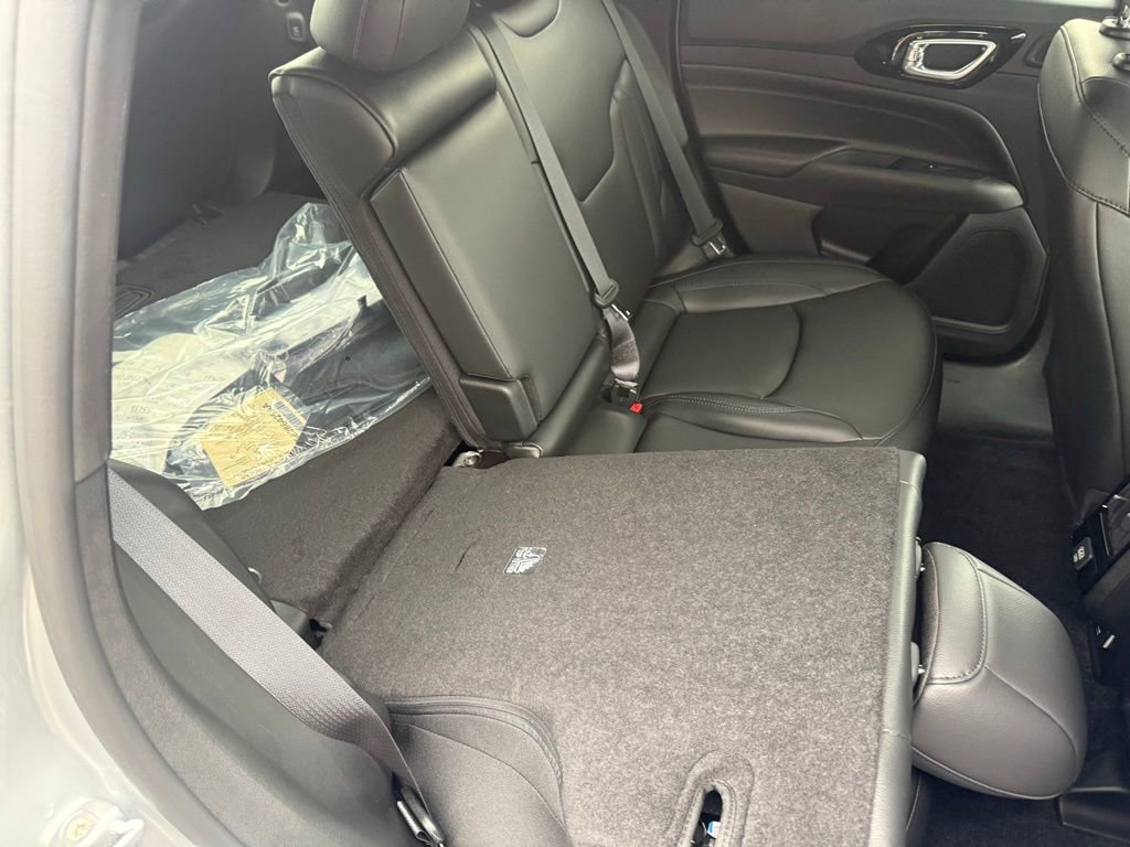 New 2026 Jeep Compass Limited image 44