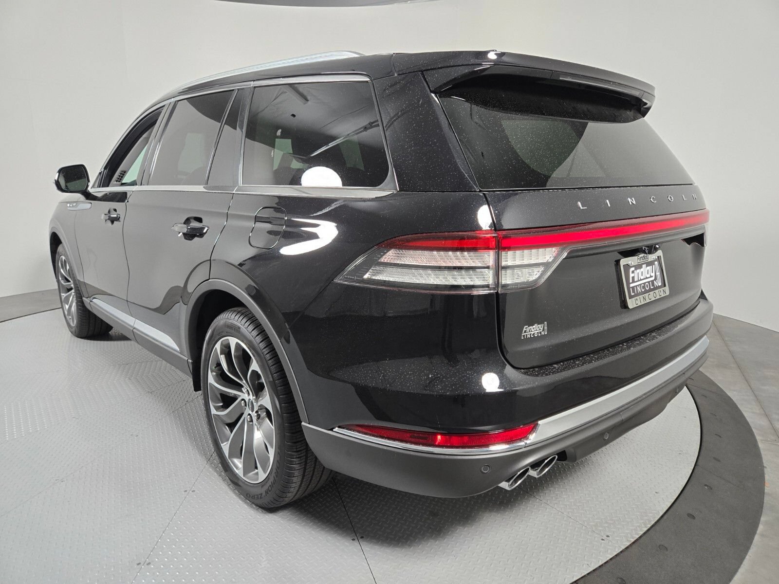 New 2026 Lincoln Aviator AWD image 7