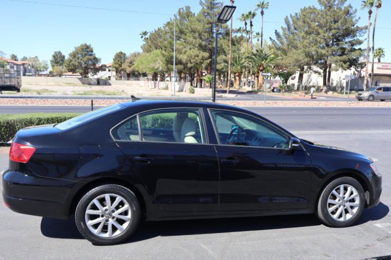 Used 2012 Volkswagen Jetta SE image 8