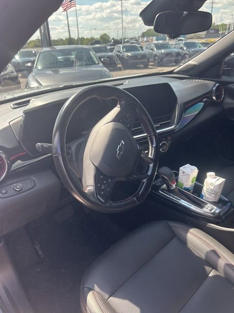 Used 2024 Chevrolet Trax RS w/ Driver Confidence Package FWD image 4