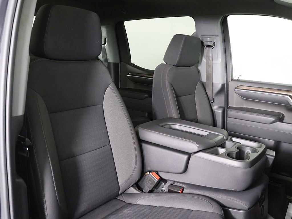 Used 2023 Chevrolet Silverado 1500 LT AWD/4WD image 26