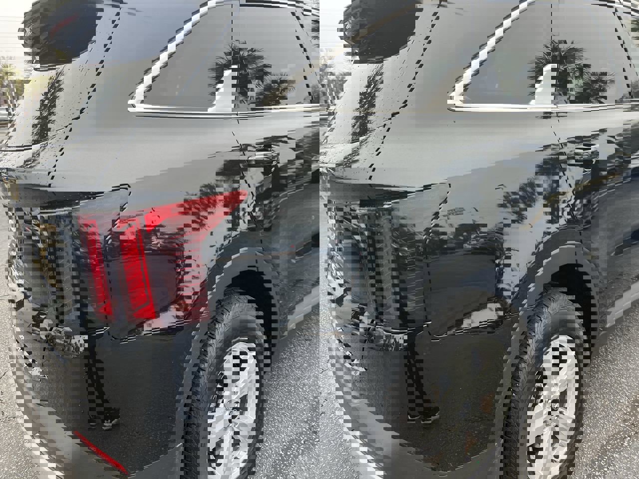 Used 2025 Kia Sorento LX image 10