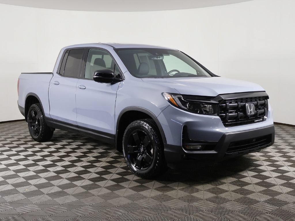 Certified 2025 Honda Ridgeline Black Edition image 2
