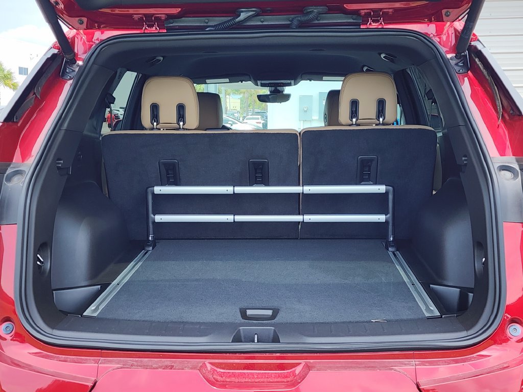Used 2019 Chevrolet Blazer Premier w/ Driver Confidence II Package FWD image 14