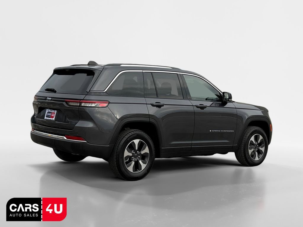 Used 2023 Jeep Grand Cherokee 4WD 4xe w/ Luxury Tech Group II image 7