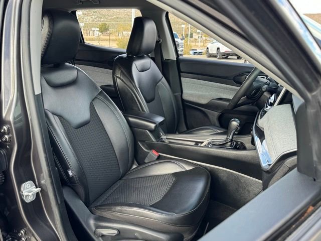 Used 2022 Jeep Compass Latitude image 31