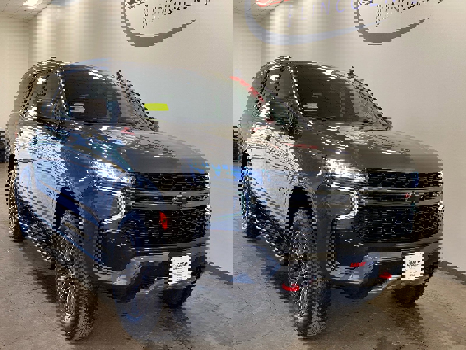 Used 2021 Chevrolet Tahoe Z71 w/ Z71 Signature Package image 2