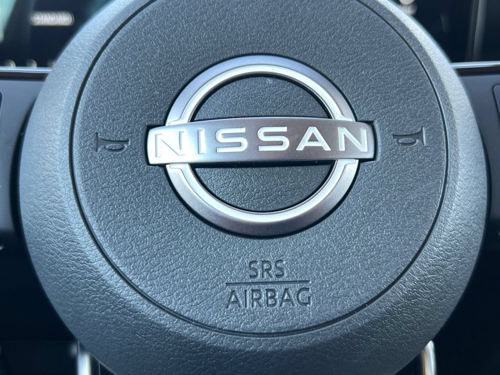 Certified 2026 Nissan Kicks SR w/ SR Premium Package FWD image 5