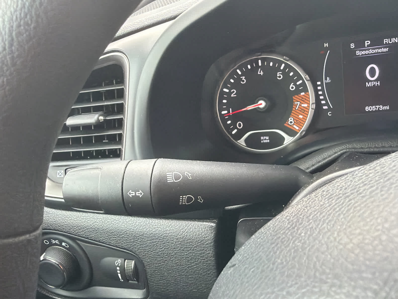 Used 2023 Jeep Renegade Latitude AWD/4WD image 25