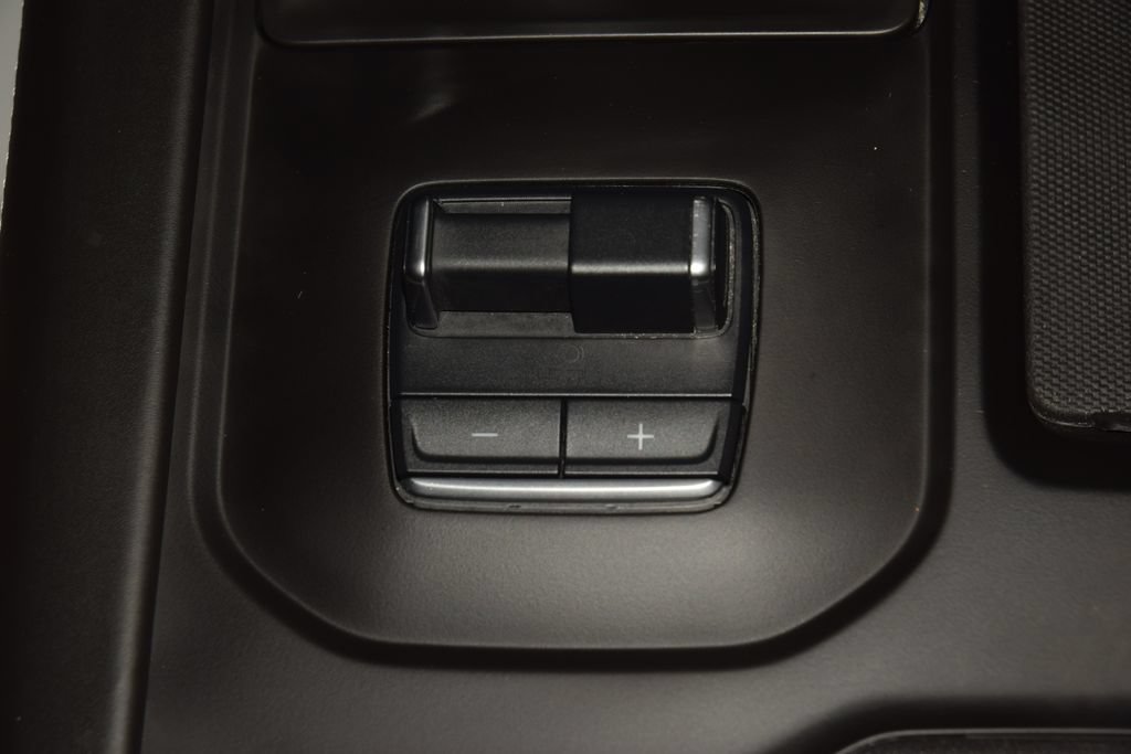 Used 2024 GMC Sierra 1500 Denali Ultimate AWD/4WD image 36