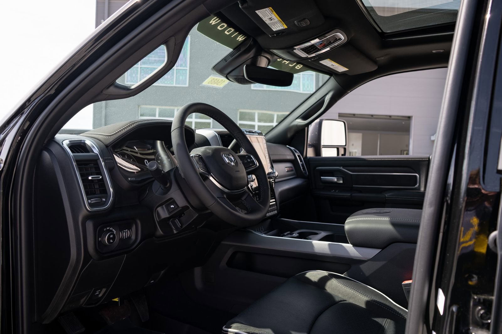 New 2026 RAM 2500 Laramie w/ Night Edition AWD/4WD image 26