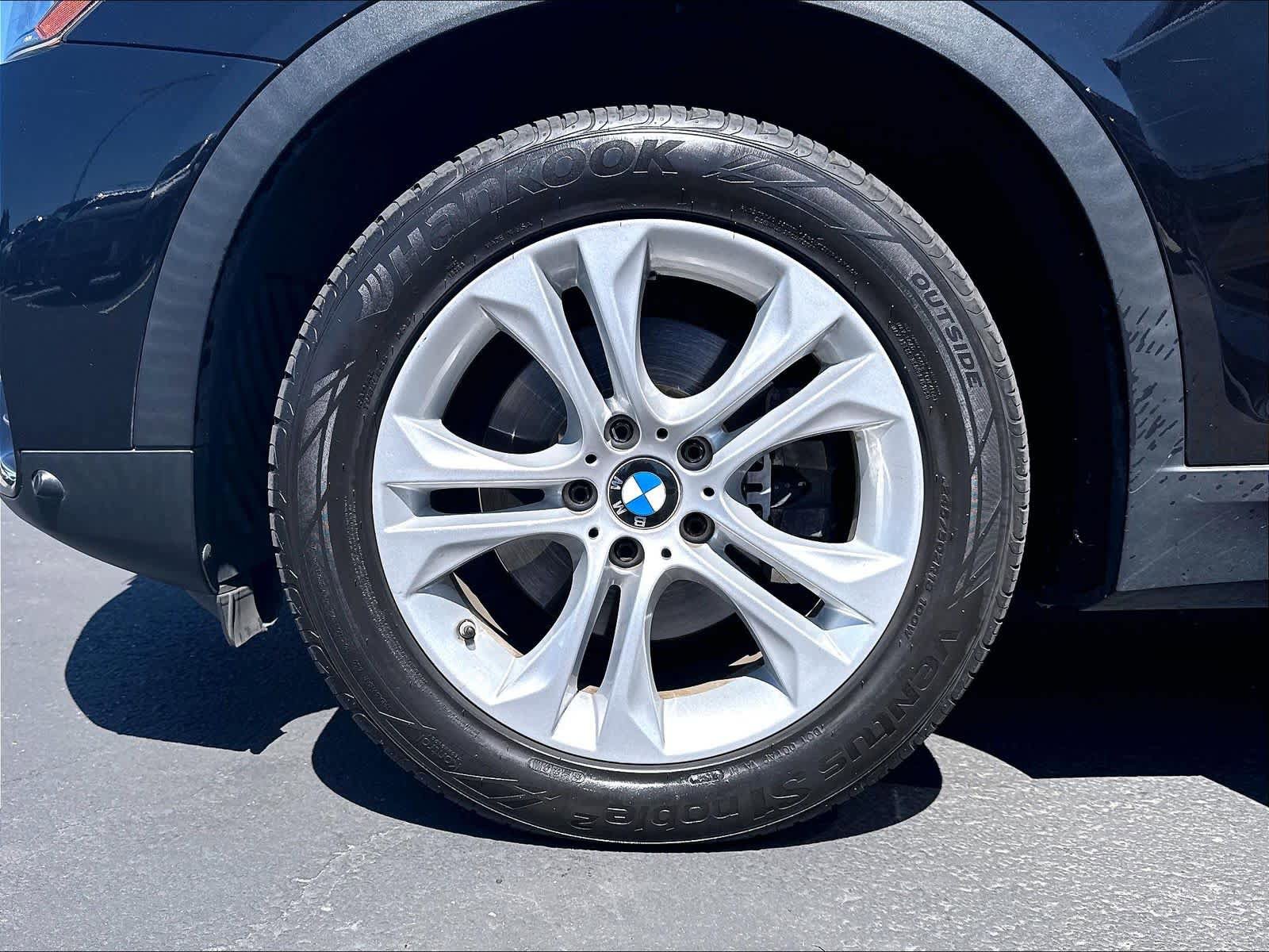 Used 2017 BMW X4 xDrive28i AWD/4WD image 33