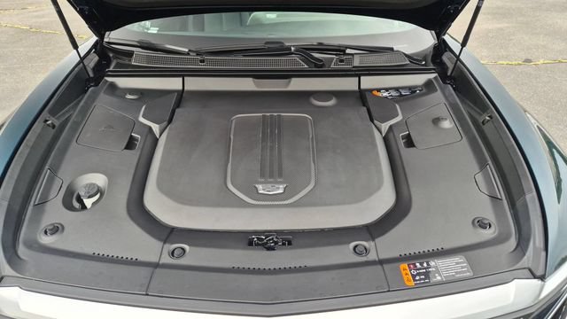 Used 2024 Cadillac Lyriq Tech w/ Driver Assist Package AWD/4WD image 35