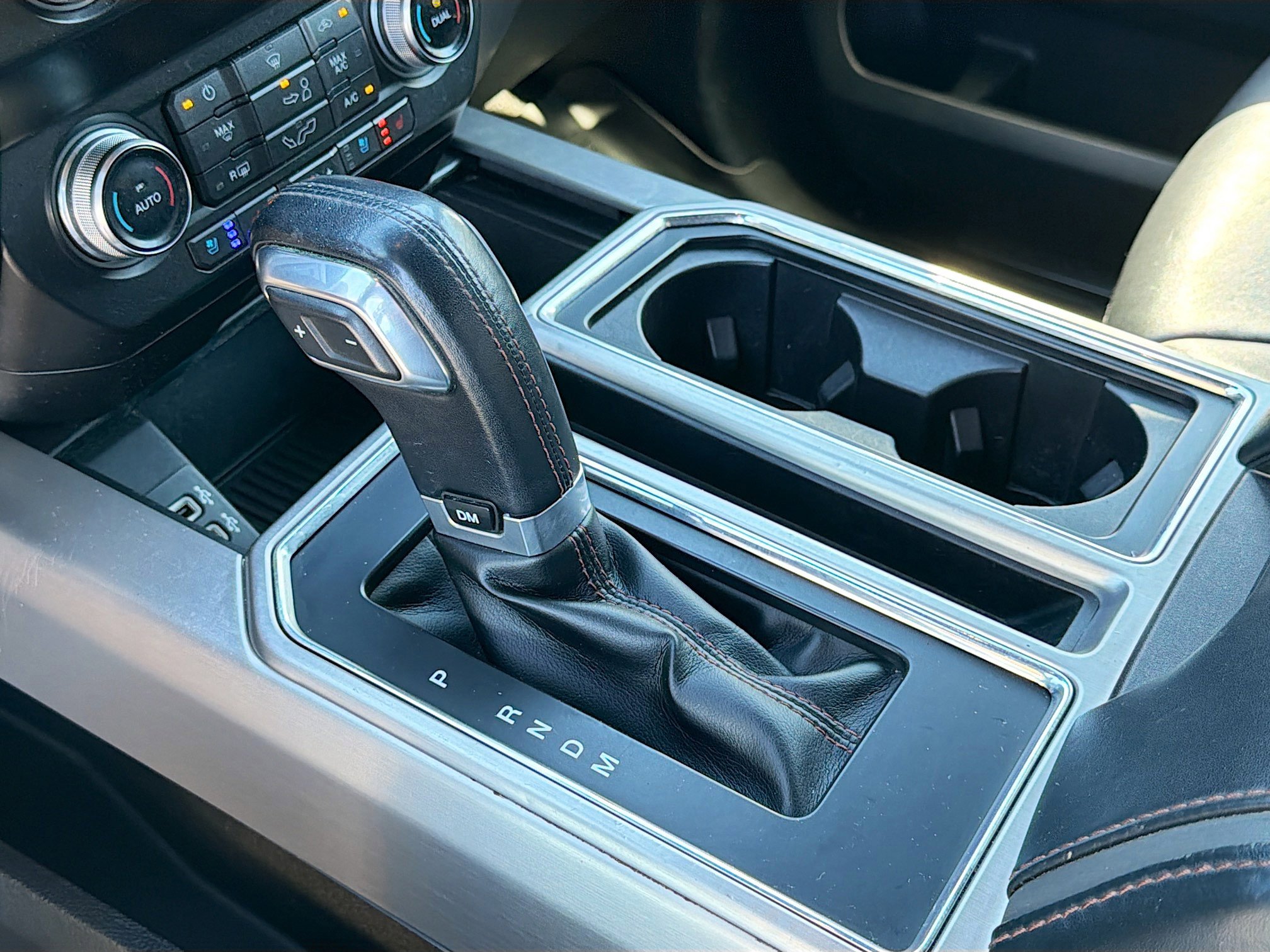 Used 2019 Ford F150 Platinum AWD/4WD image 27