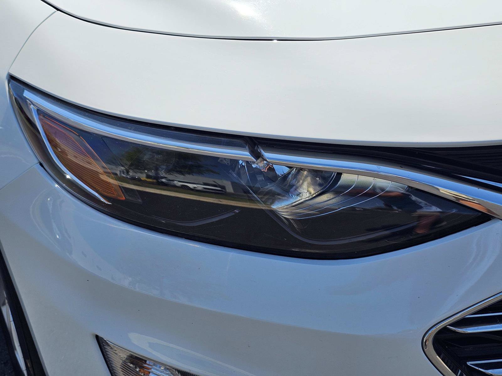 Used 2025 Chevrolet Malibu LT FWD image 5