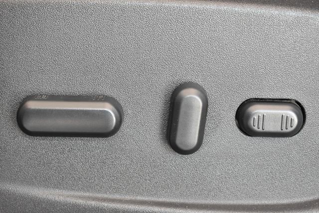 Used 2015 Ford Escape SE FWD image 19