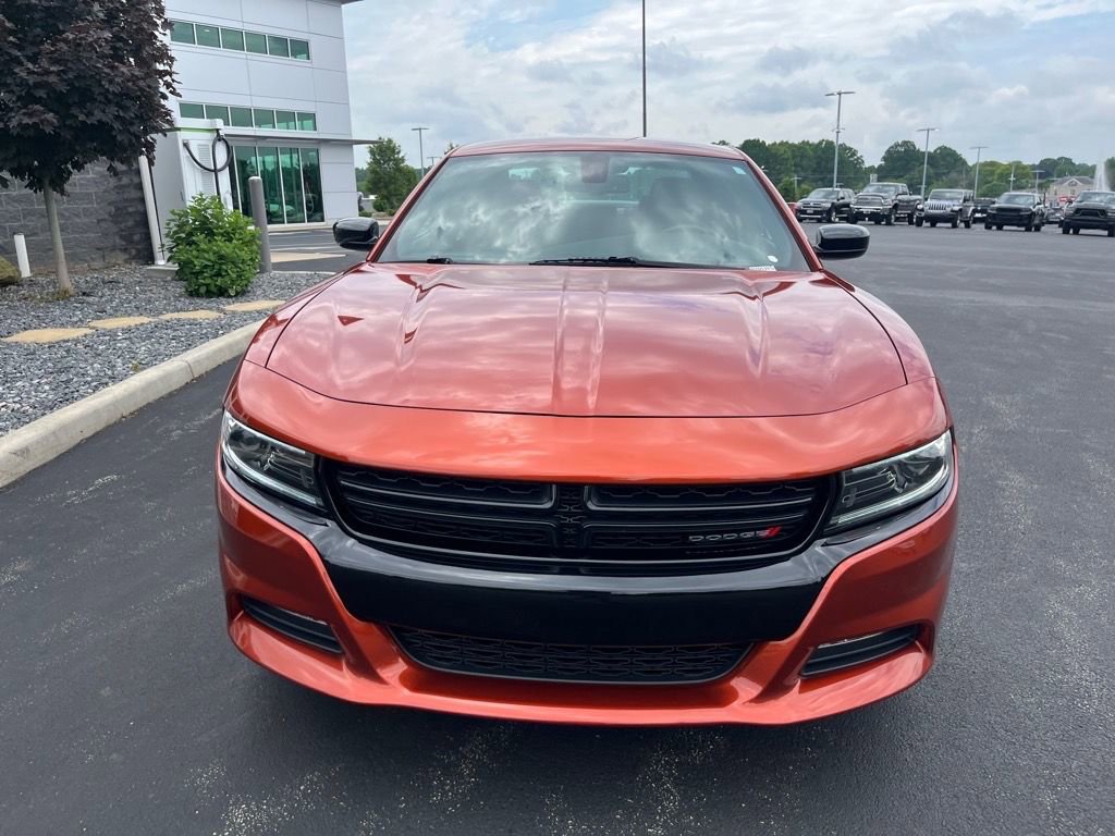 Used 2022 Dodge Charger SXT w/ Driver Convenience Group image 8
