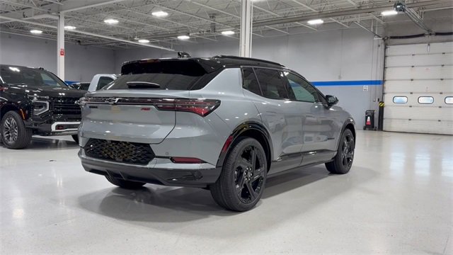 New 2026 Chevrolet Equinox EV RS image 4