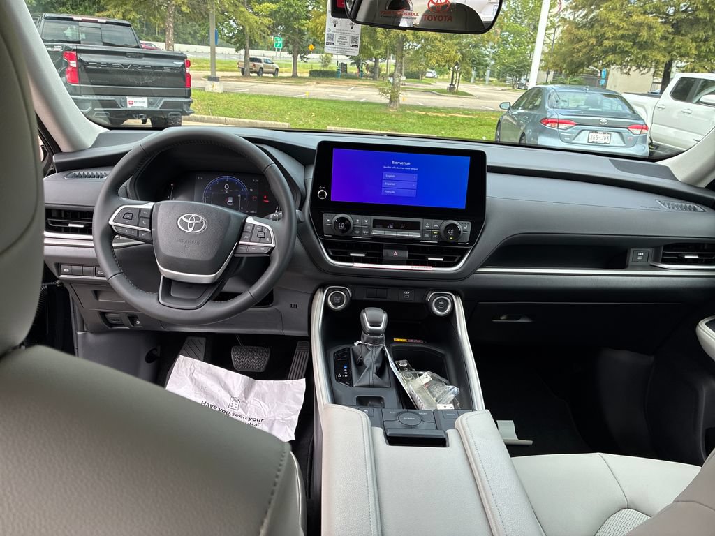 New 2026 Toyota Grand Highlander AWD image 19