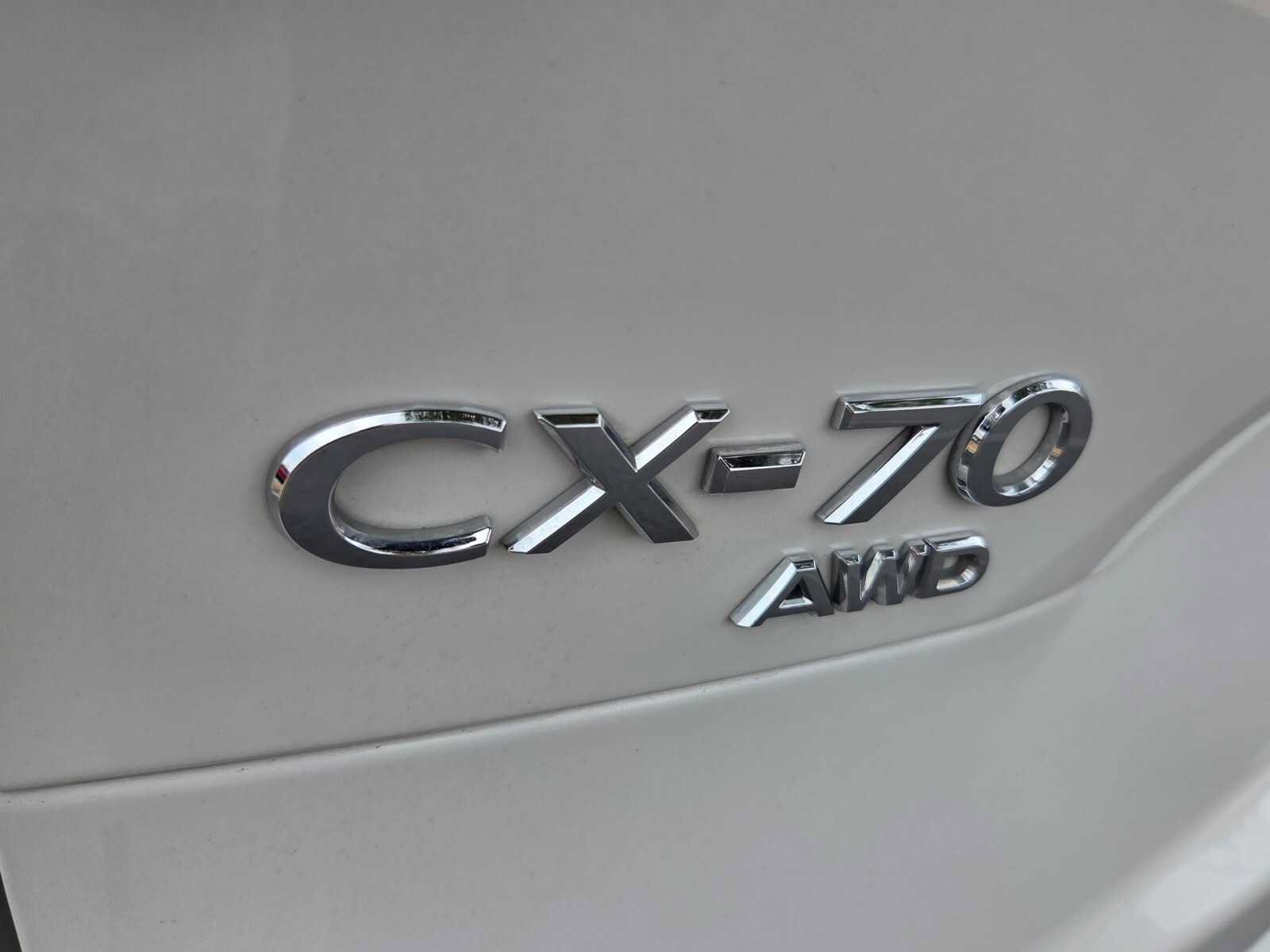 Used 2025 MAZDA CX-70 3.3 Turbo w/ Preferred Package AWD/4WD image 17