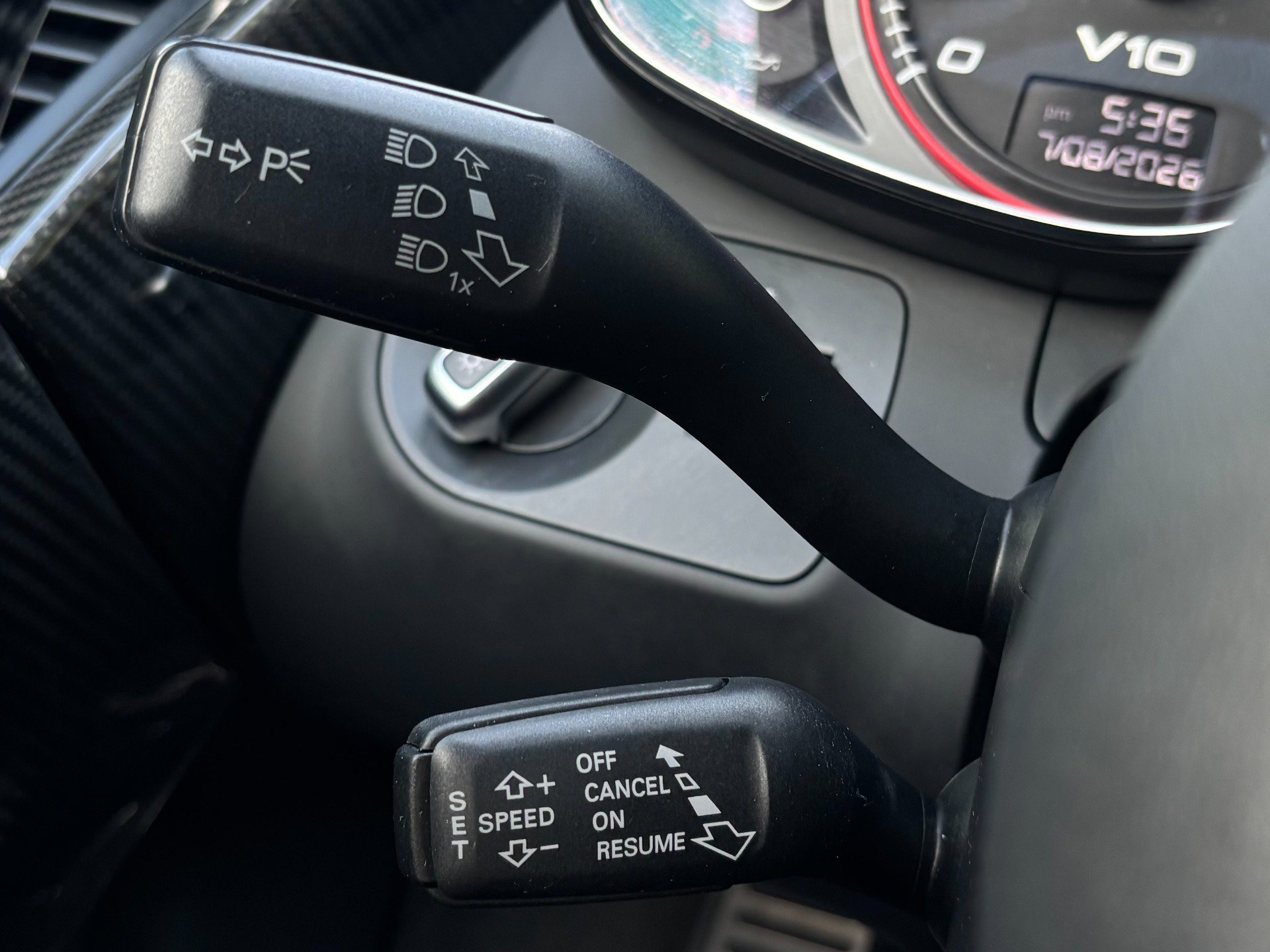 Used 2011 Audi R8 V10 AWD/4WD image 24