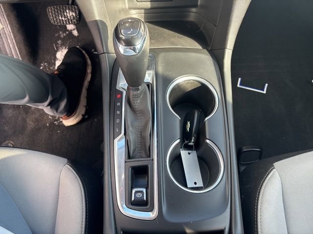 Used 2020 Chevrolet Equinox LS w/ LS Convenience Package image 14