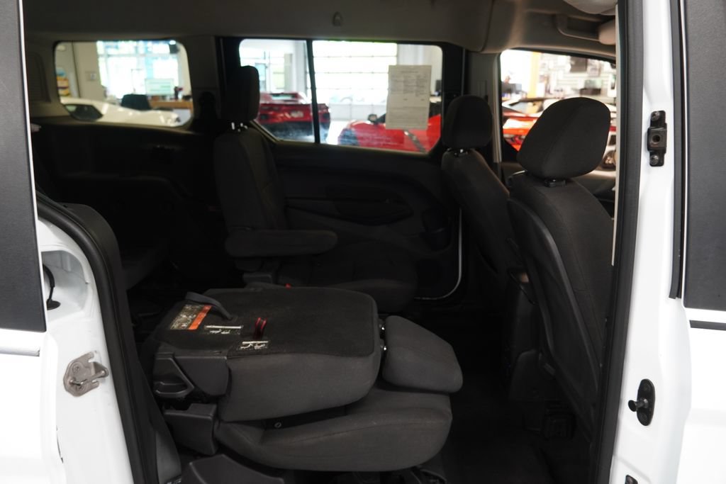 Used 2016 Ford Transit Connect XLT FWD image 22