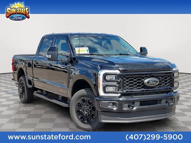 New 2026 Ford F250 Lariat w/ Black Appearance Package