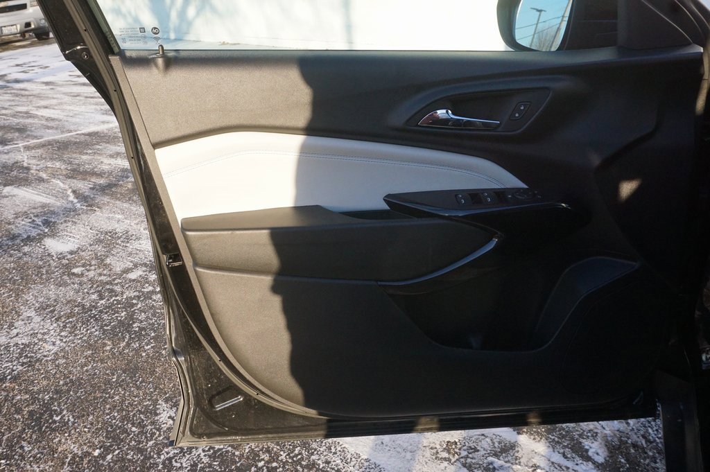 Certified 2024 Chevrolet Trax LT image 22