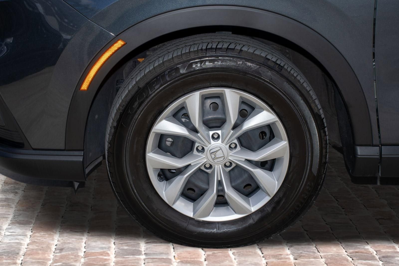 Certified 2025 Honda CR-V LX image 42