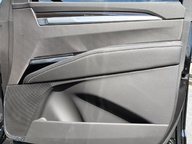 Certified 2025 Cadillac Escalade Premium Luxury AWD/4WD image 14
