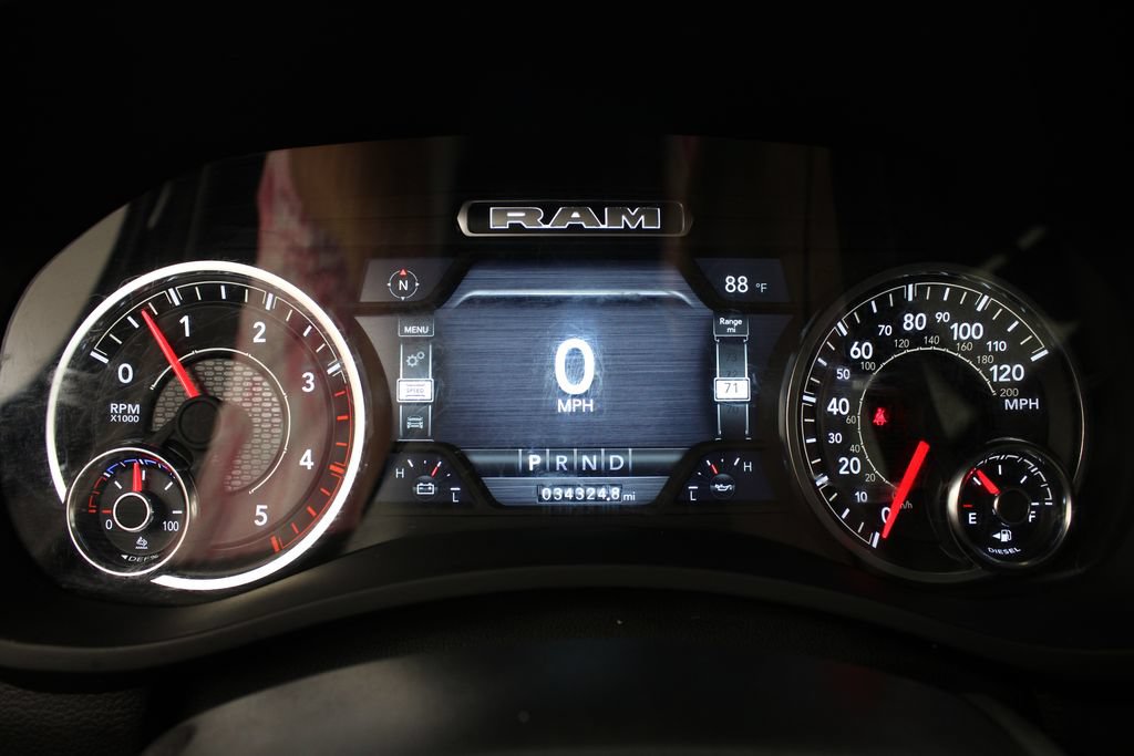 Used 2024 RAM 2500 Laramie w/ Safety Group AWD/4WD image 10