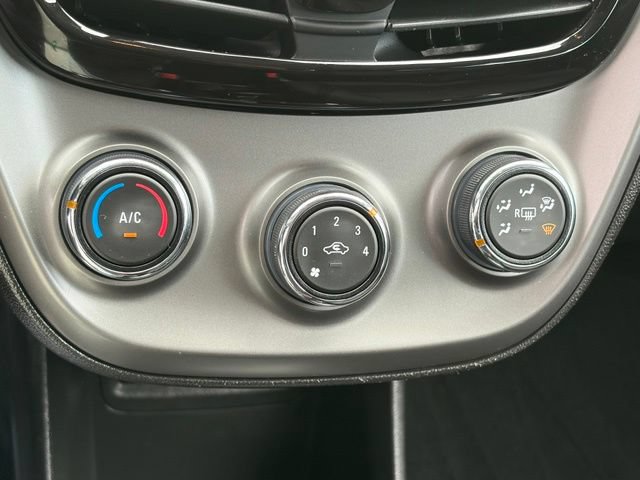 Used 2021 Chevrolet Spark LT FWD image 21