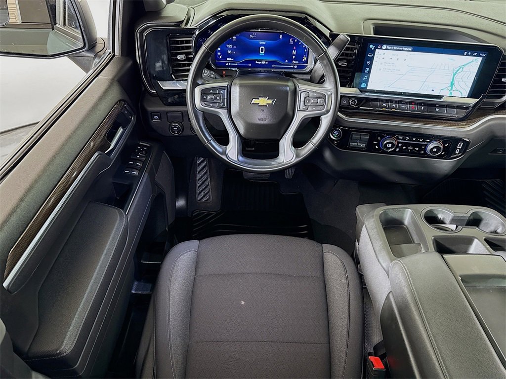 Used 2025 Chevrolet Silverado 1500 LT image 20