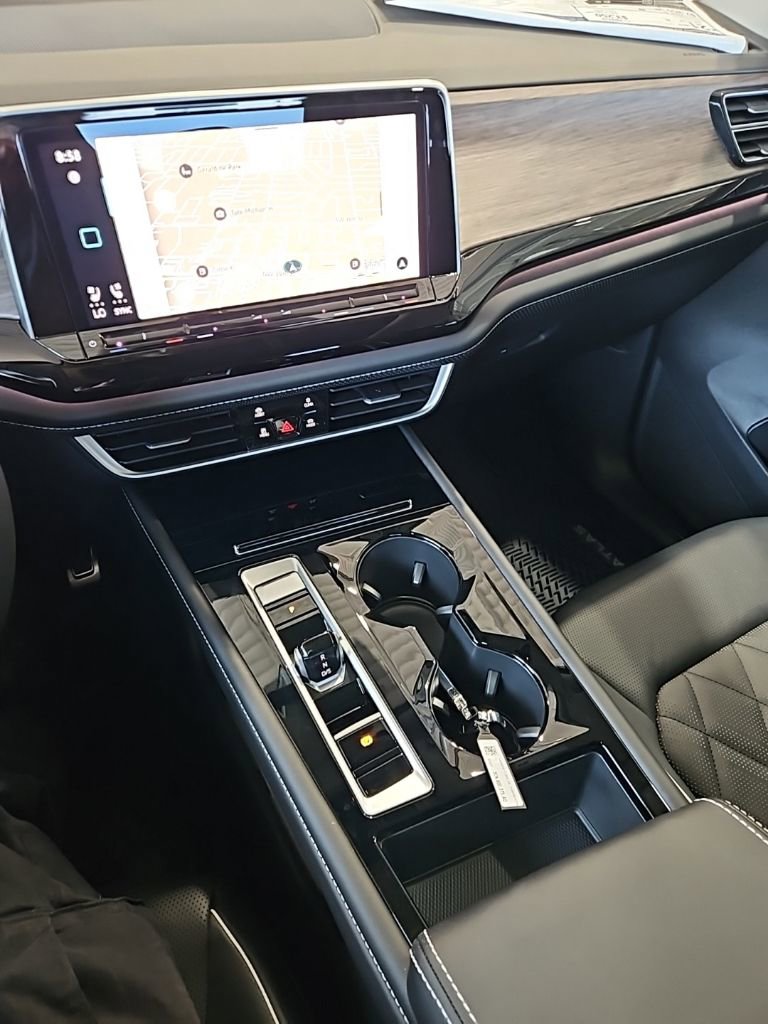 New 2026 Volkswagen Atlas SEL Premium R-Line image 35