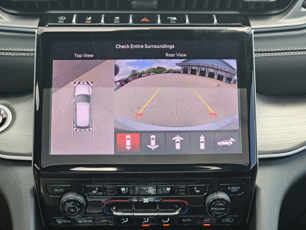New 2025 Jeep Grand Cherokee L Limited w/ Luxury Tech Group II image 44