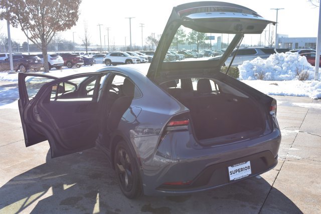 Used 2023 Toyota Prius LE image 15