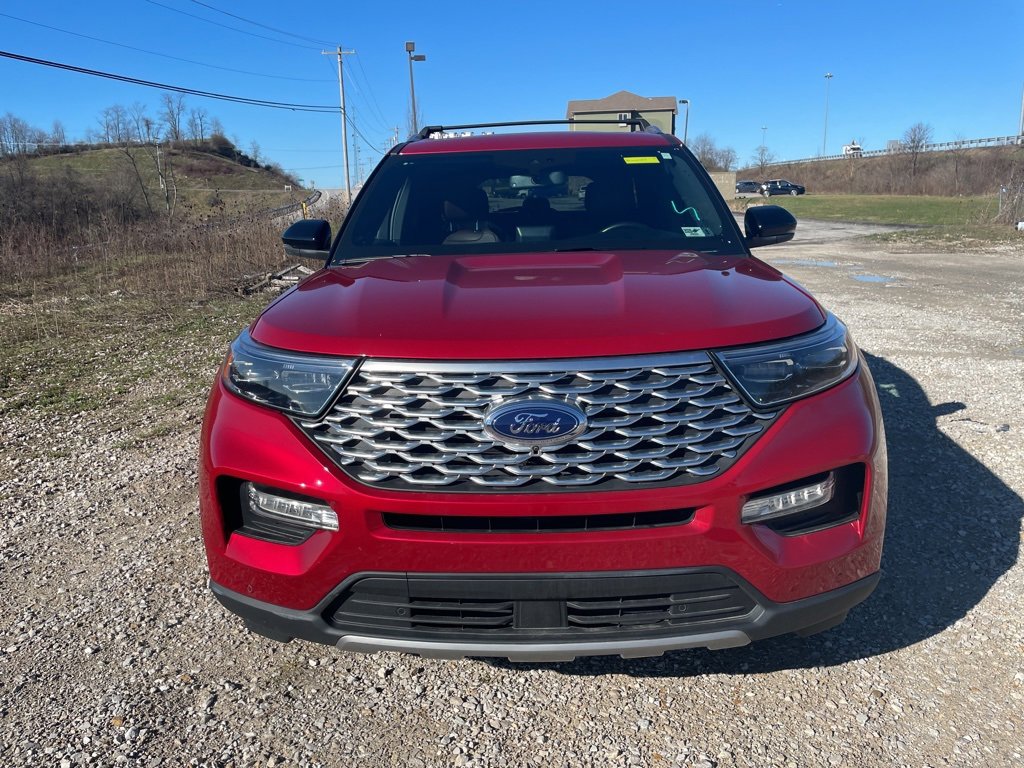 Used 2023 Ford Explorer Platinum w/ Technology Package image 2