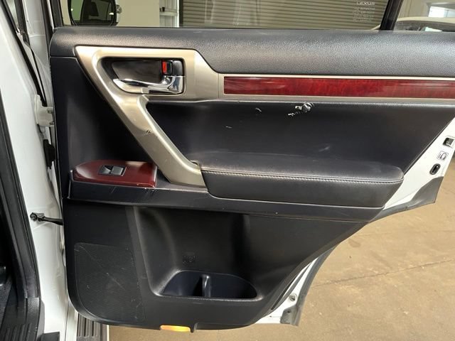 Used 2017 Lexus GX 460 AWD/4WD image 13