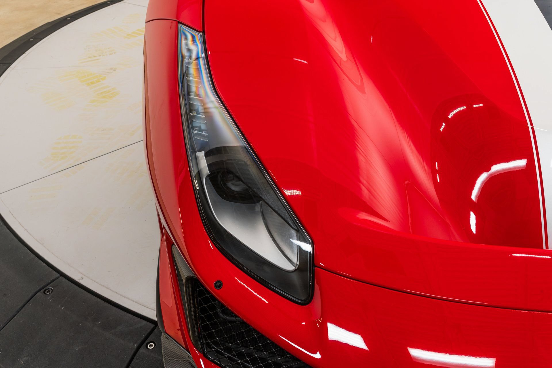 Certified 2020 Ferrari 488 Pista Coupe RWD image 43