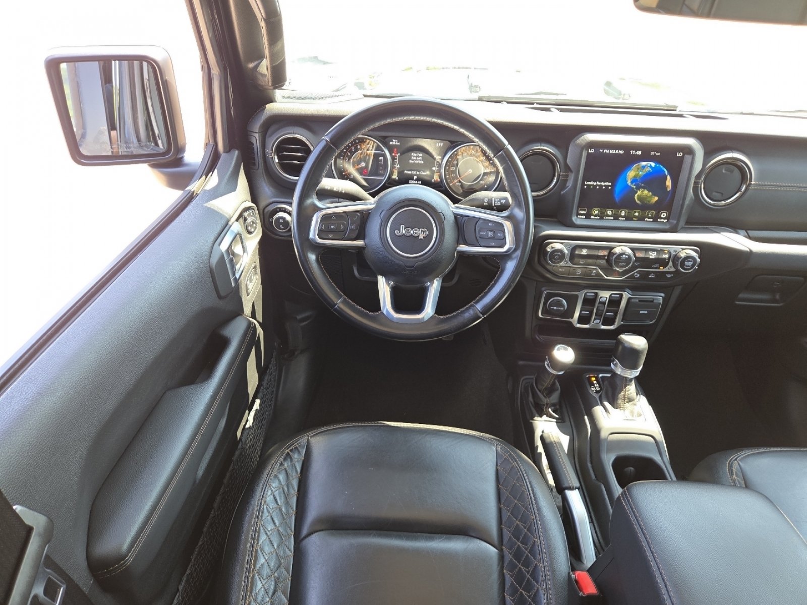 Used 2022 Jeep Gladiator Overland AWD/4WD image 23