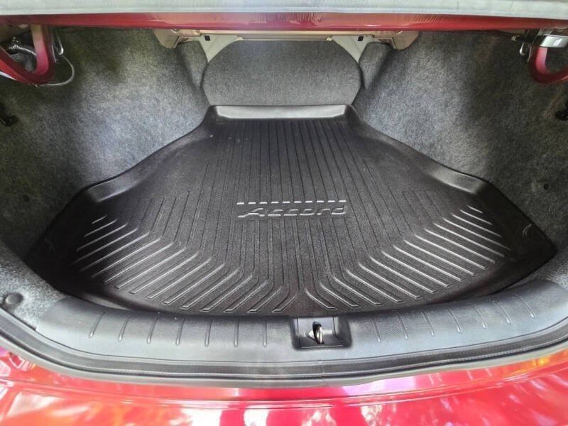 Used 2015 Honda Accord EX image 12