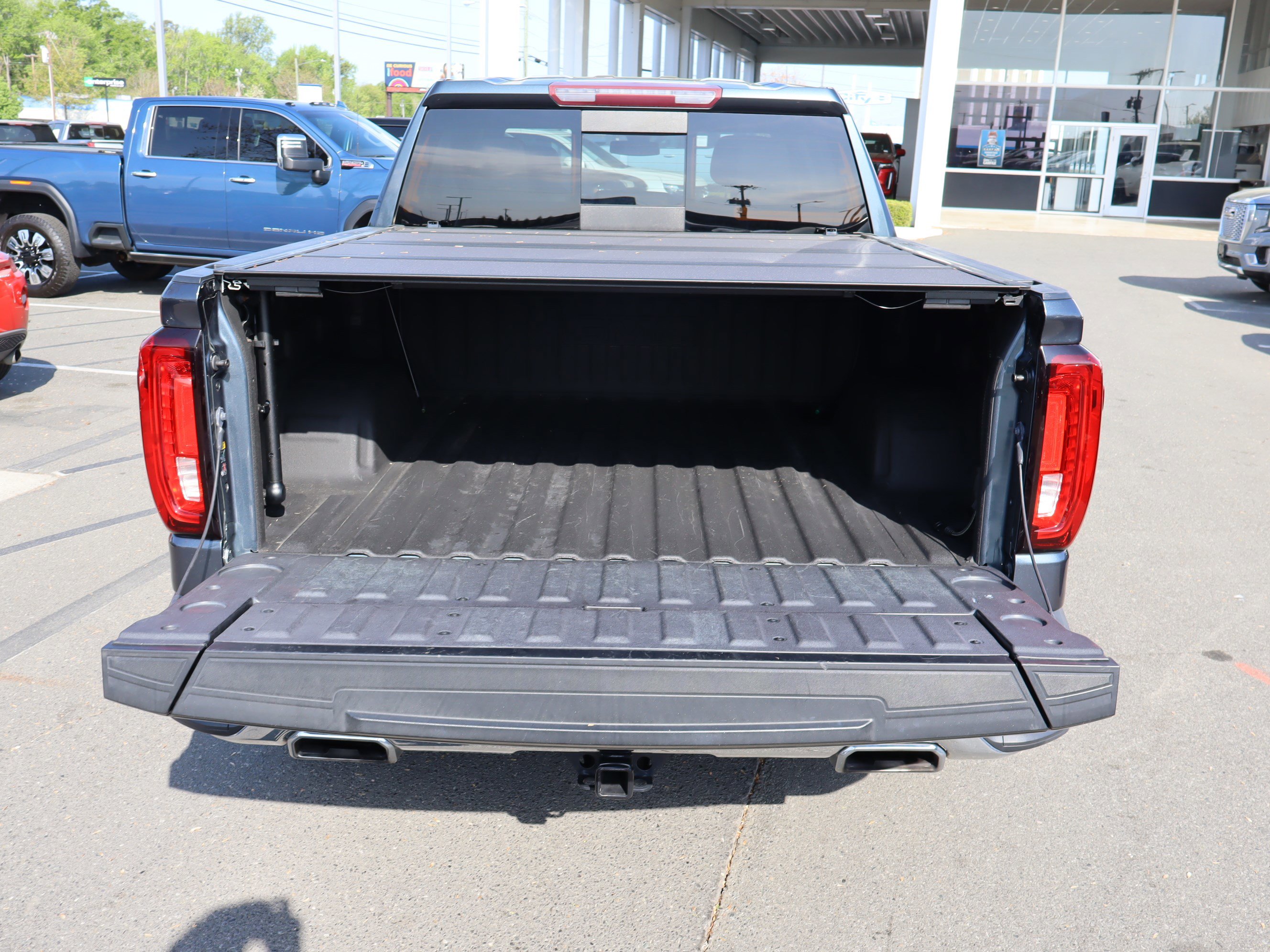 Used 2021 GMC Sierra 1500 SLT w/ SLT Premium Plus Package image 14