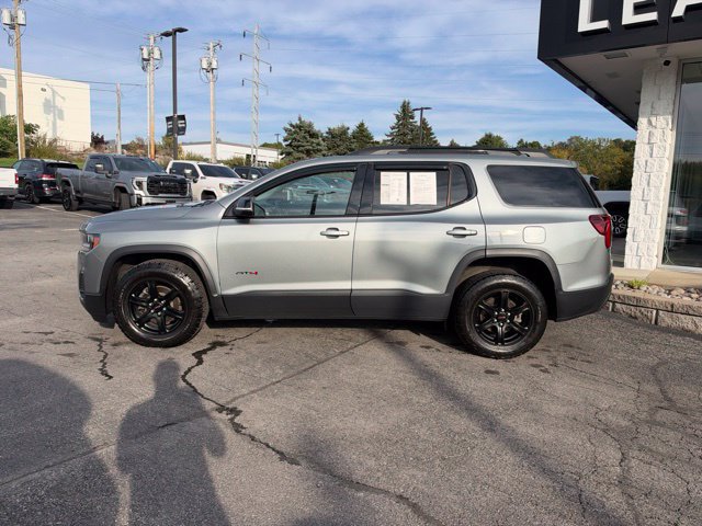 Used 2023 GMC Acadia AT4 w/ Preferred Package AWD/4WD image 2