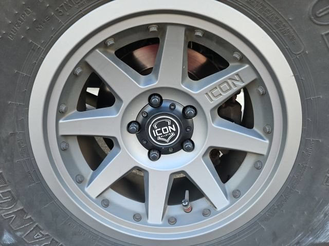 Used 2021 Jeep Wrangler Unlimited Rubicon AWD/4WD image 10