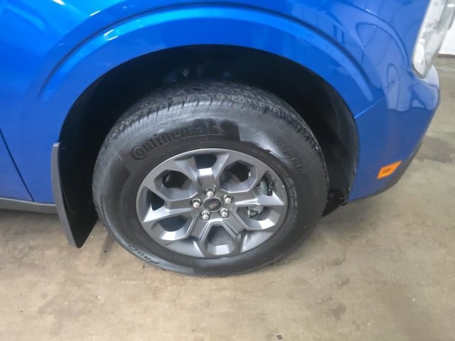 Used 2022 Ford Maverick XLT image 2