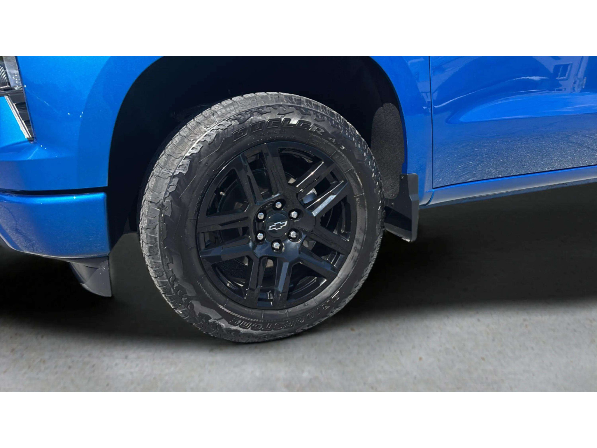 Used 2023 Chevrolet Silverado 1500 Custom AWD/4WD image 22