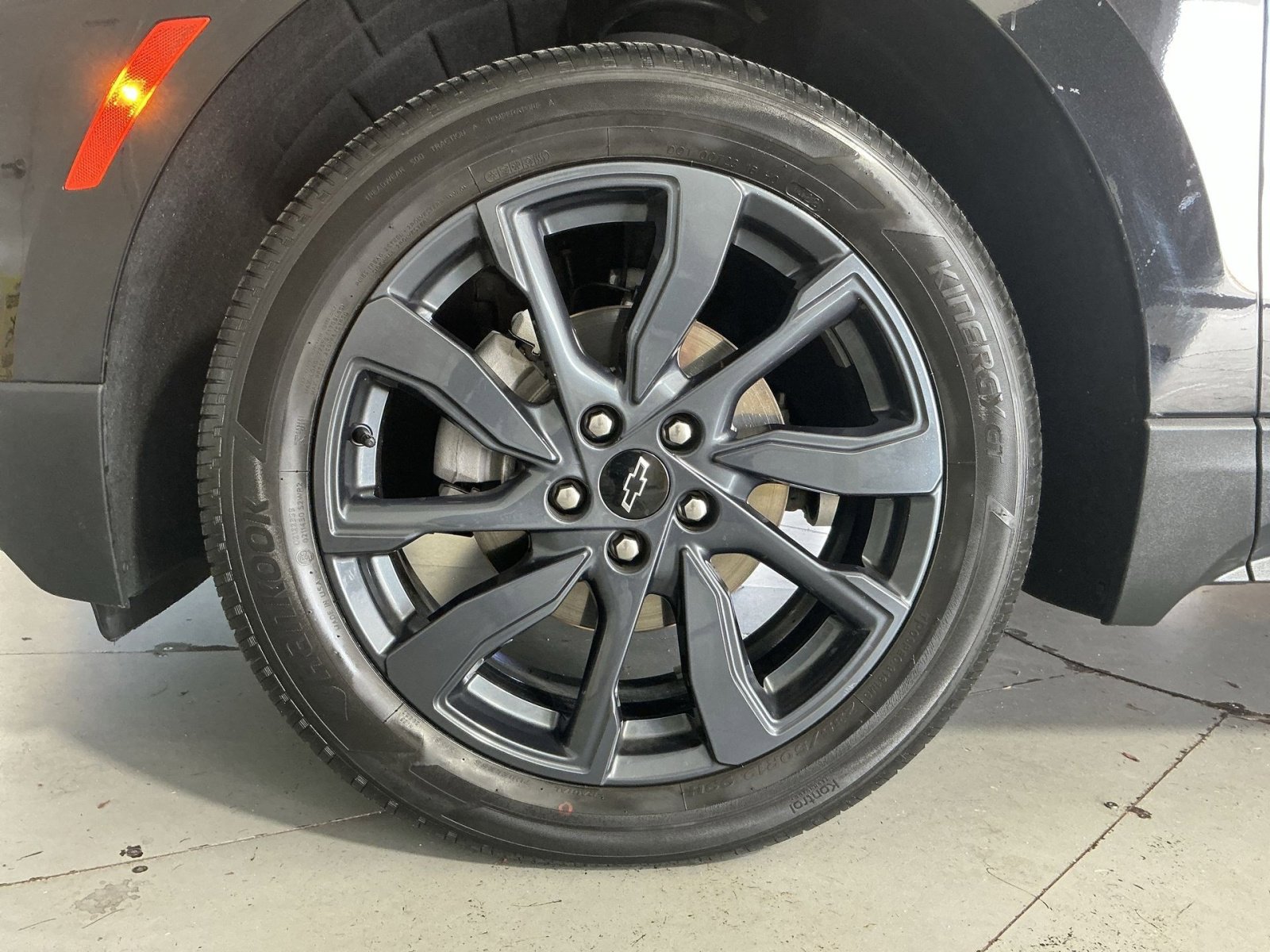 Used 2022 Chevrolet Equinox RS w/ RS Leather Package image 20